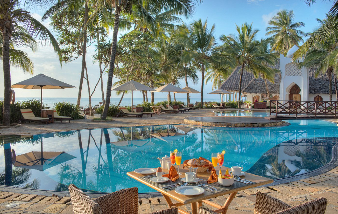 Sultan Sands Island Resort