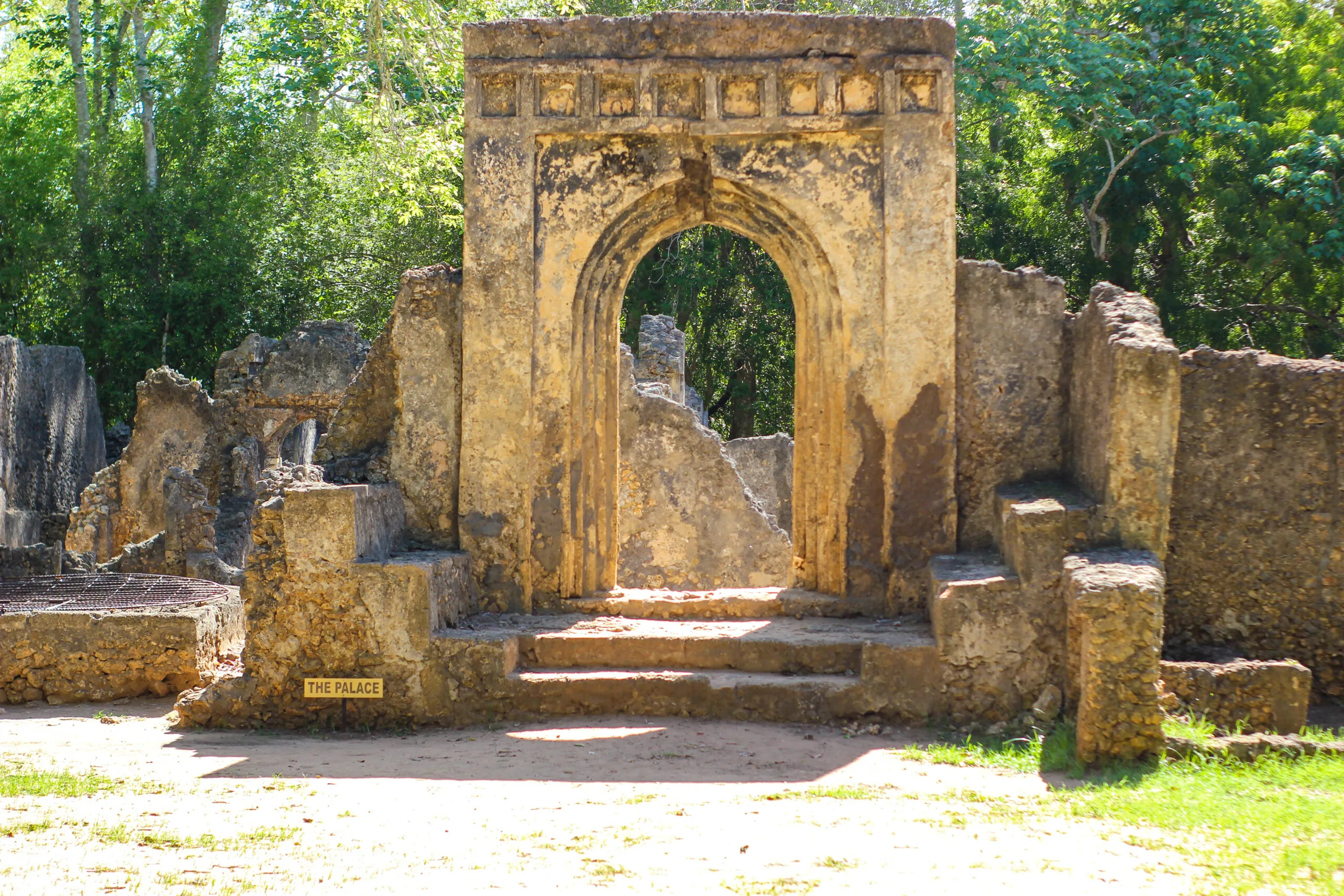 Gede Ruins