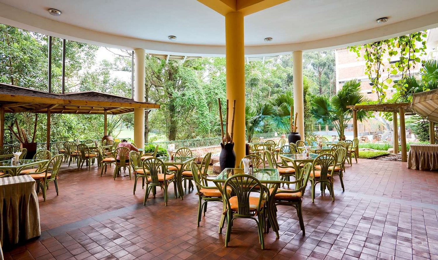 Golf Course Hotel image 1