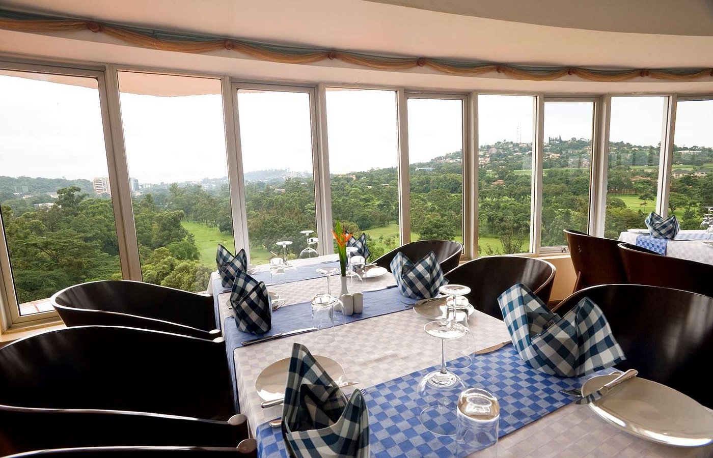Golf Course Hotel image 2