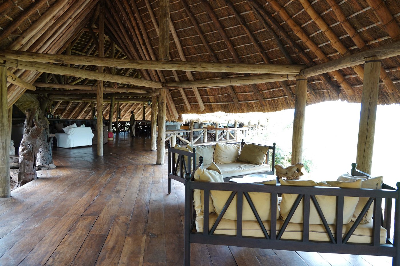 Apoka Safari Lodge image 3