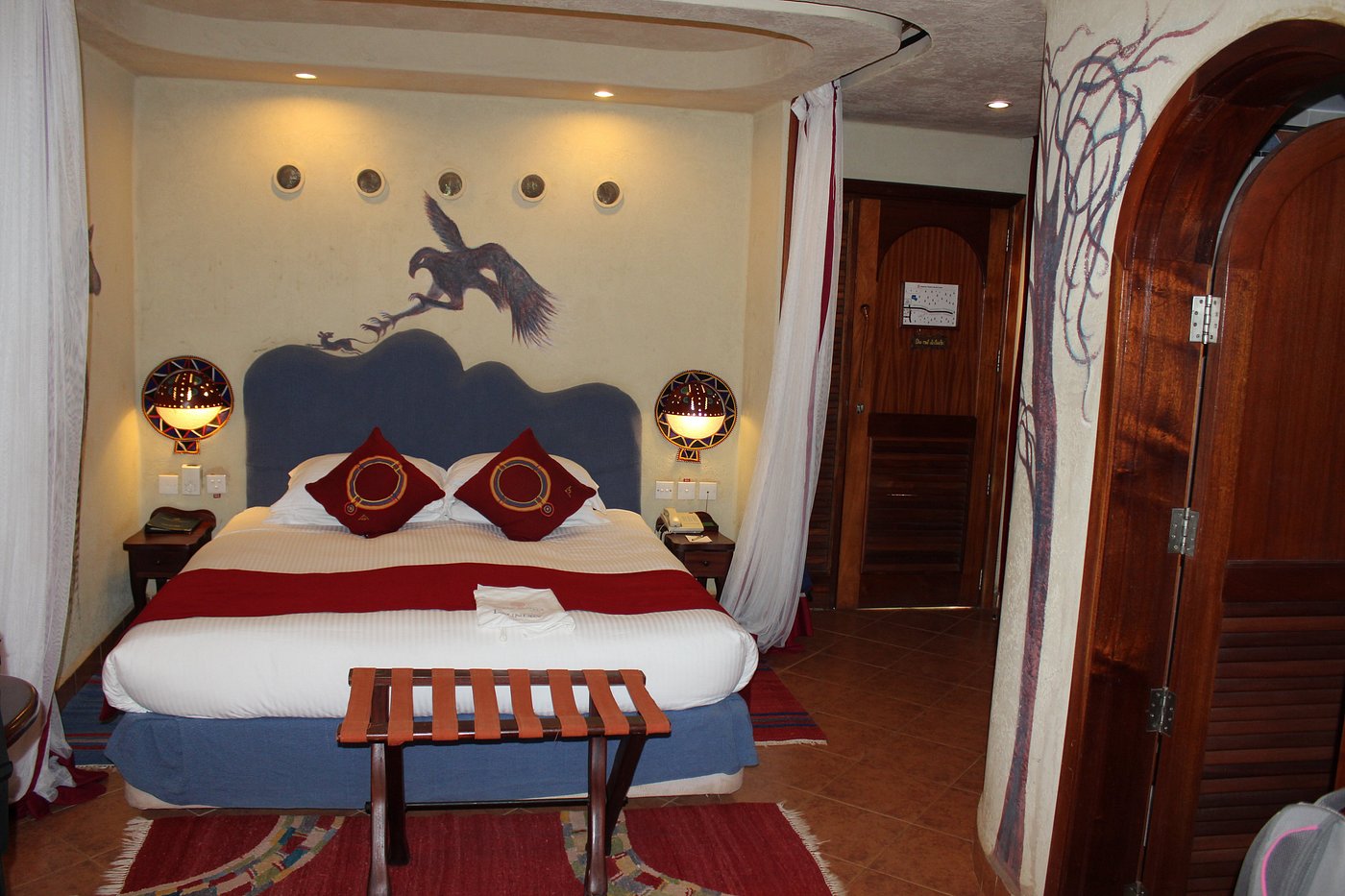 Amboseli Serena Safari Lodge image 2