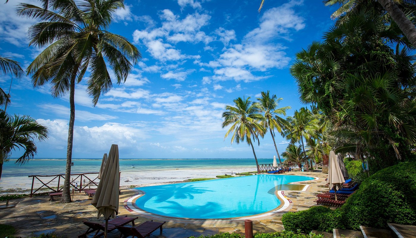 Voyager Beach Resort